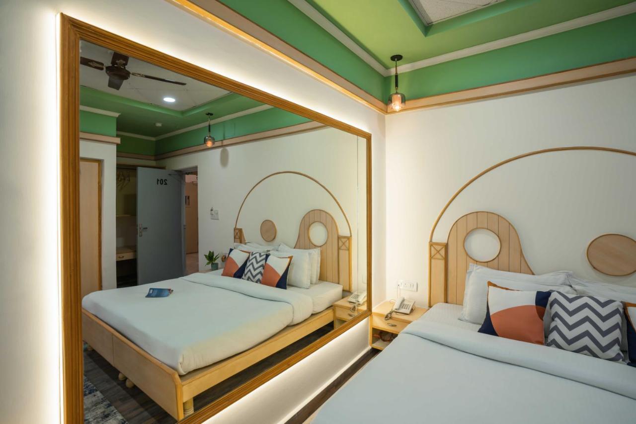 Zostel Delhi Pansiyon Yeni Delhi Dış mekan fotoğraf