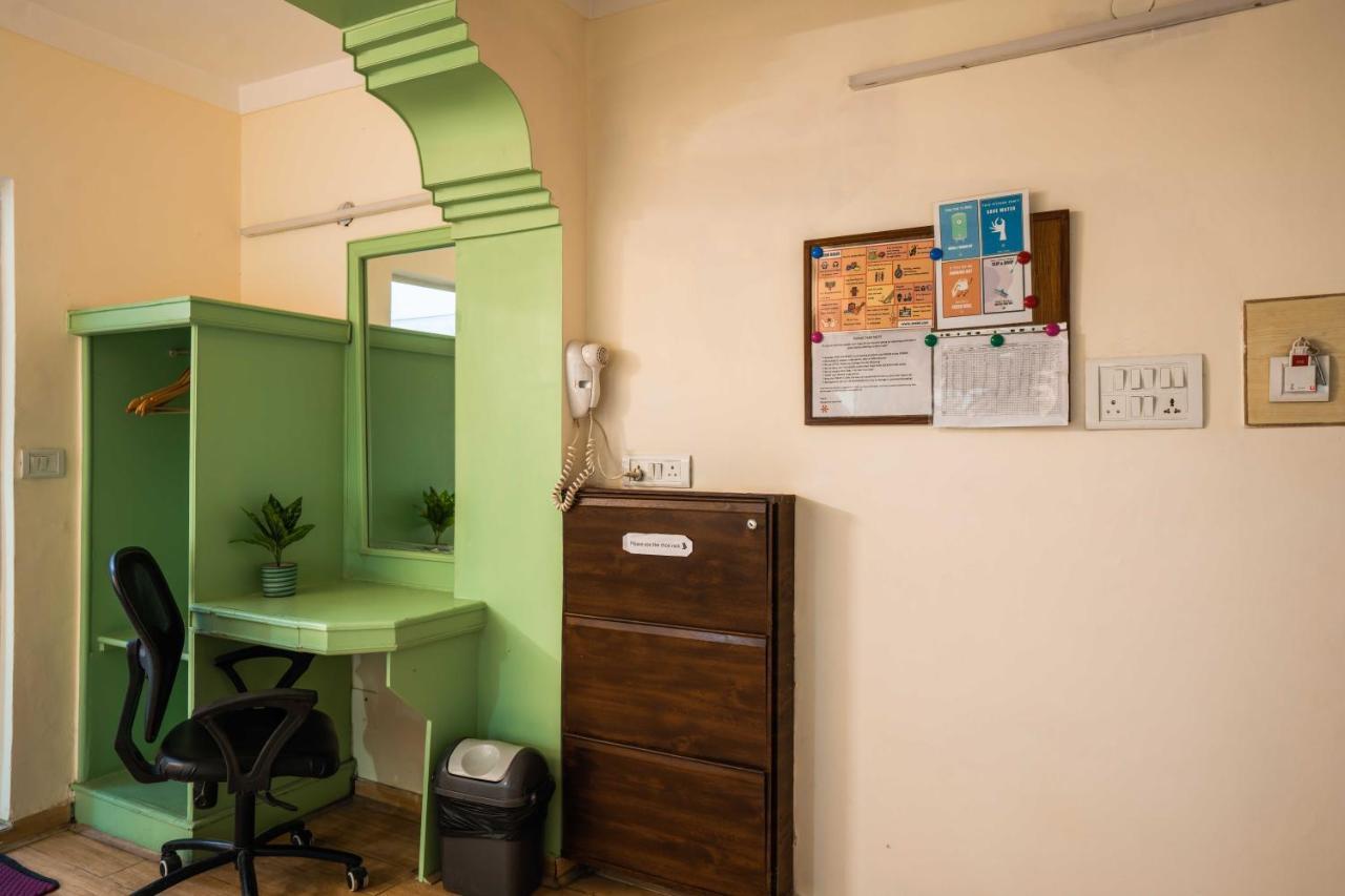 Zostel Delhi Pansiyon Yeni Delhi Dış mekan fotoğraf